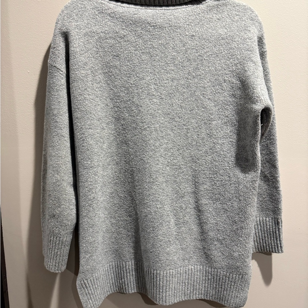 210. Uniqlo Soufflé Yarn Turtleneck Wool Blend Sweater XS Cozy Lounge Minimalist